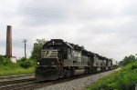 NS 7111 leads 3 other GP60's and train 213 southbound